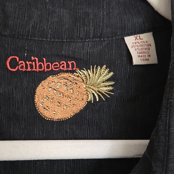 Men Carribean Black Short-Sleeve Button-Up Shirt Size XL - Picture 3 of 6